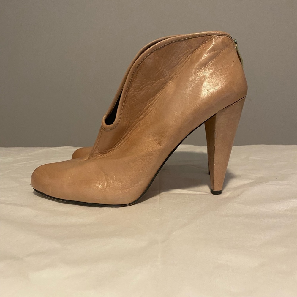 Vince Camuto Nude High Heel Shoes